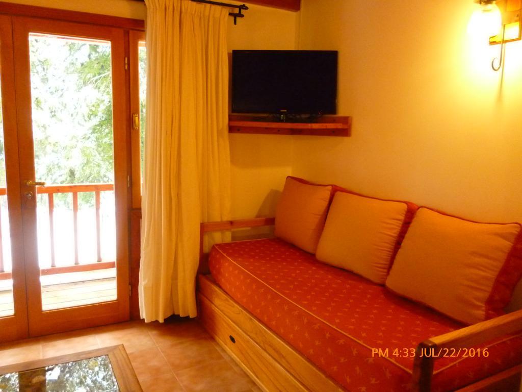Melewe Aparthotel Villa La Angostura Exterior foto