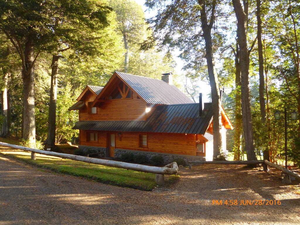 Melewe Aparthotel Villa La Angostura Exterior foto