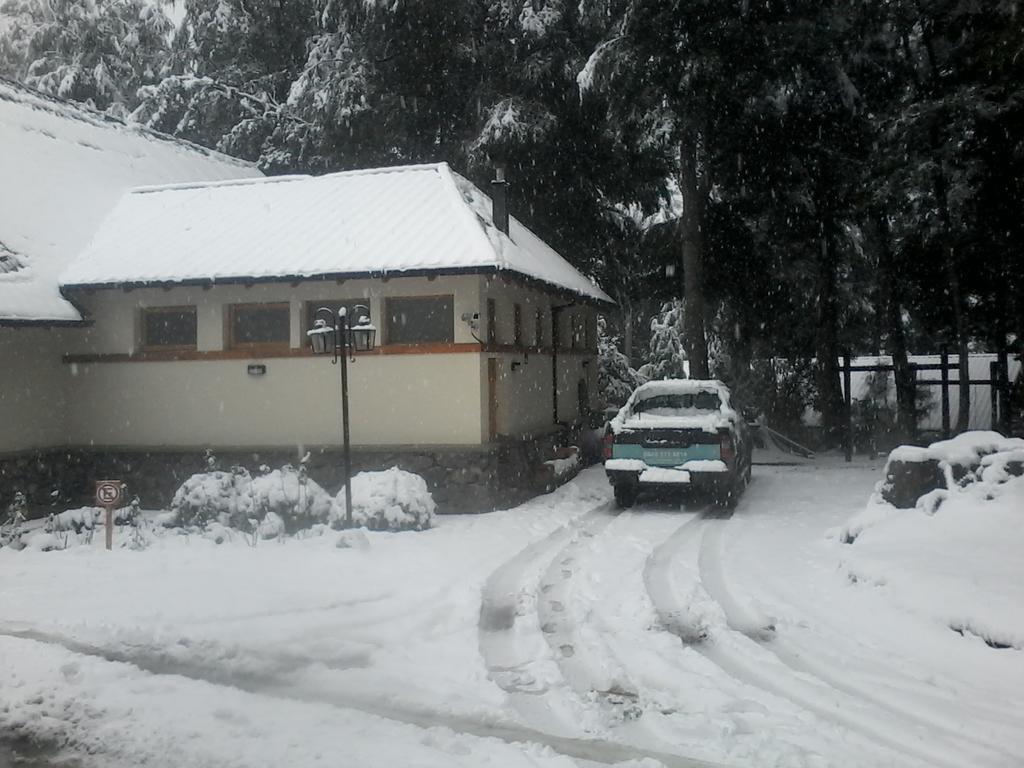 Melewe Aparthotel Villa La Angostura Exterior foto