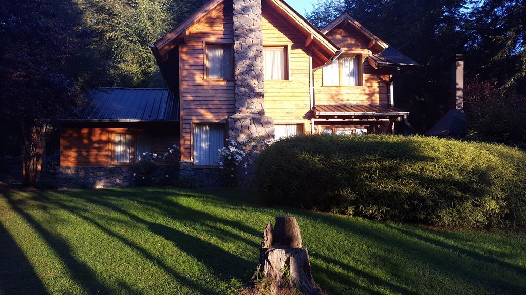 Melewe Aparthotel Villa La Angostura Exterior foto